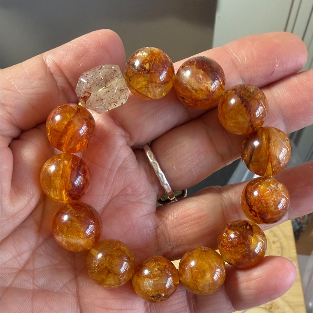 Top quality Golden Healer with Rutile  Beaded Bracelet.. all natural